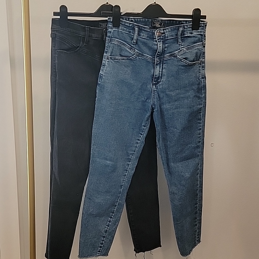 Bundle of 2 Abercrombie and Fitch Jeans (Size 8)